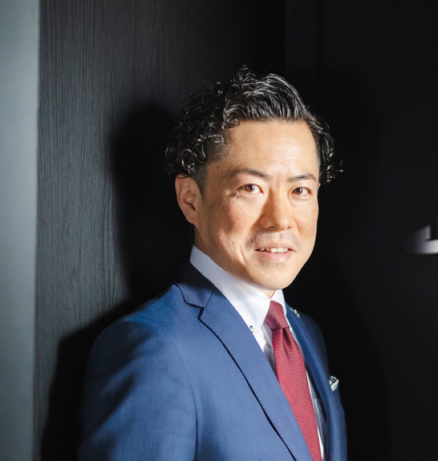 山田 真伍